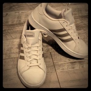 Adidas Cloudfoam Comfort Sneaker